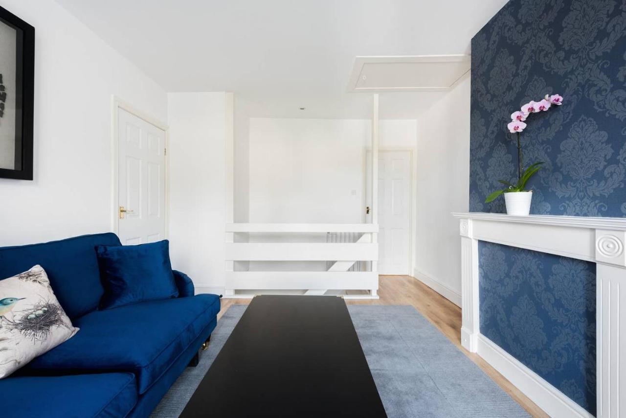 The Bluebird - One Bedroom Apartment In Watford Watford  Luaran gambar